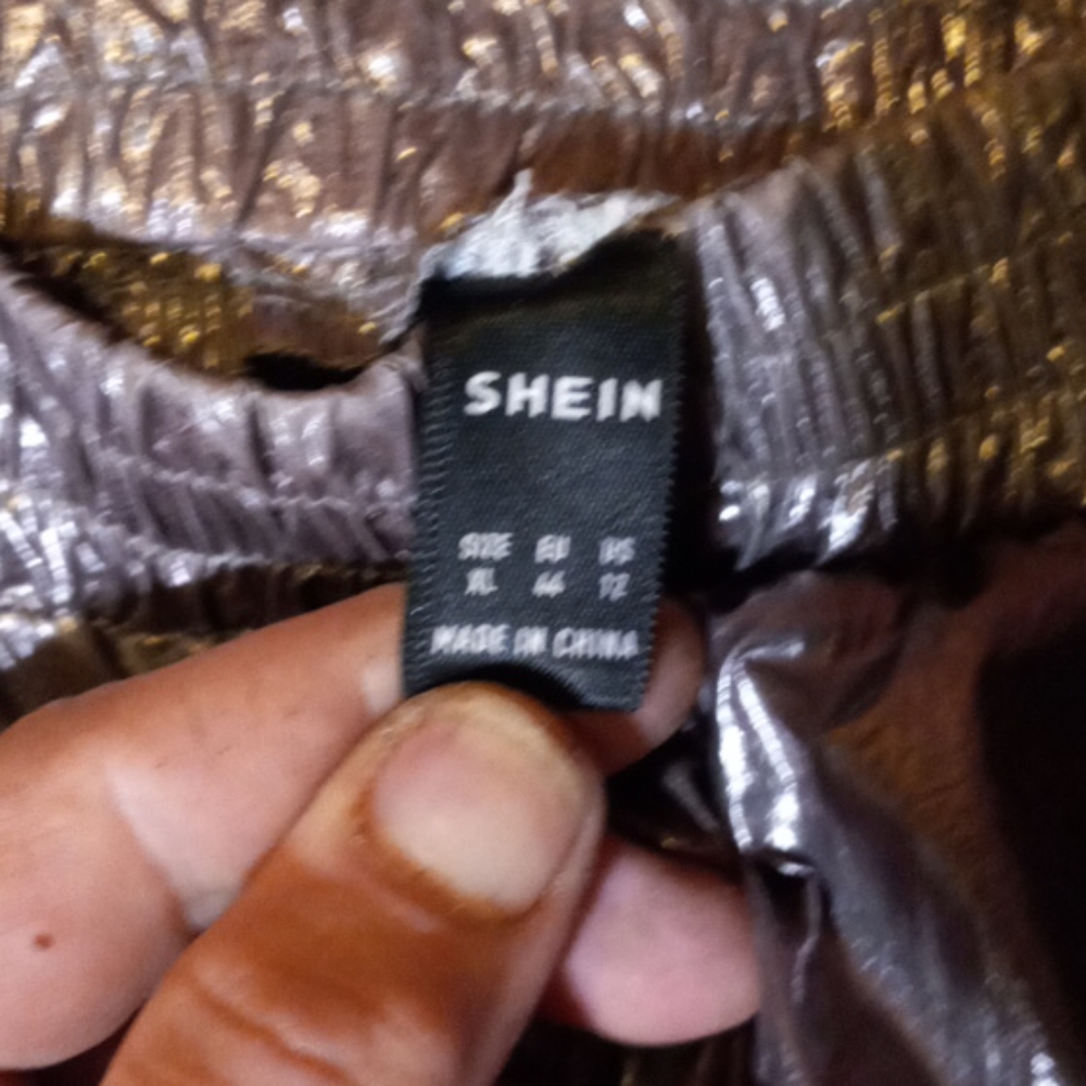 Silver windbreaker - Picture 2 of 4